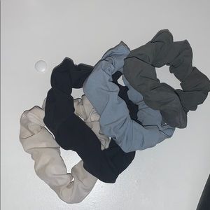 Lululemon scrunchies